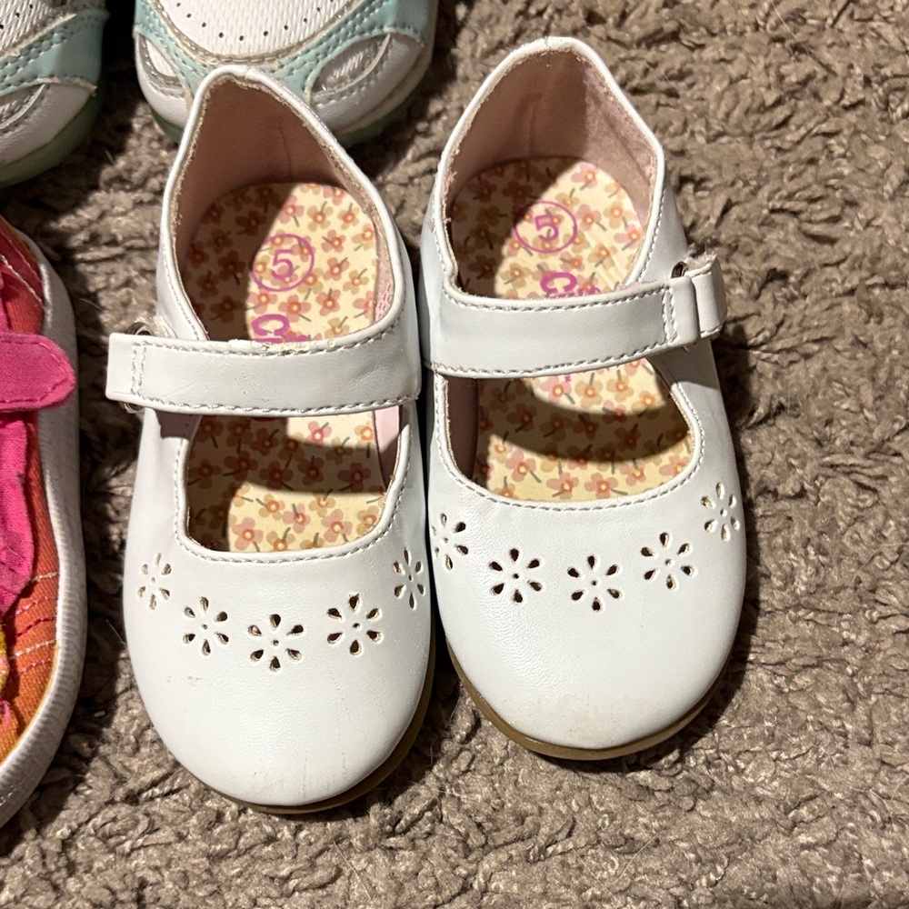 Colorful Kids Sneakers Set - Picture 2 of 5